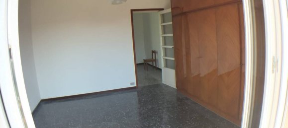 2 bedrooms Villa in Rovello Porro, Italy No. 263504 12