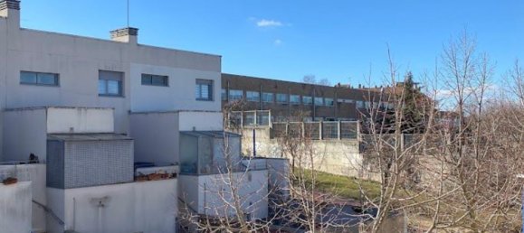 Casa de 4 dormitorios en Valladolid, Spain No. 78737 21