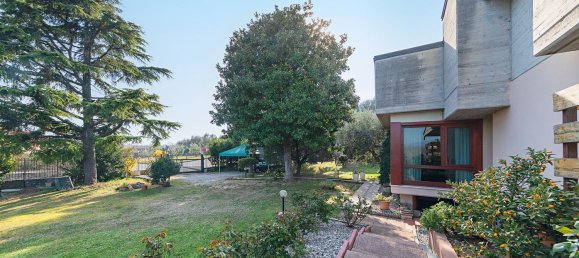 7-salle Villa à Manerba del Garda, Italy No. 149095 22