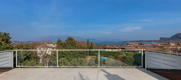 7-salle Villa à Manerba del Garda, Italy No. 149095 9