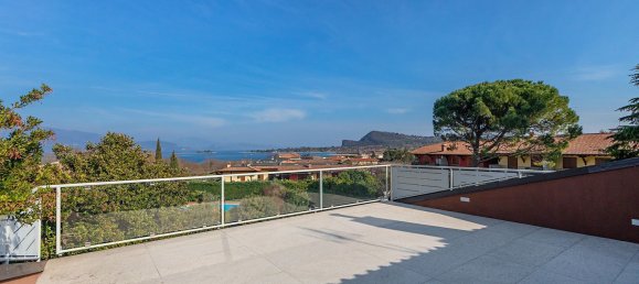 7-salle Villa à Manerba del Garda, Italy No. 149095 10