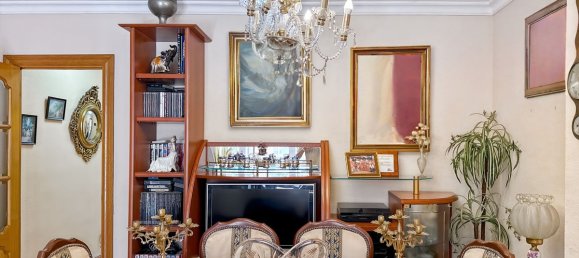 Apartamento de 4 dormitorios en Málaga, Spain No. 137283 14