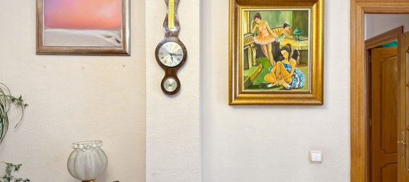 Apartamento de 4 dormitorios en Málaga, Spain No. 137283 15