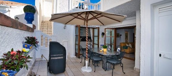 3 غرف نوم فيلا في Estepona, Spain رقم 49764 25