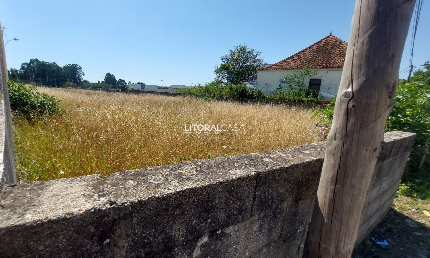  Land in Aveiro, Portugal No. 73110