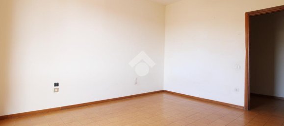 3 bedrooms Apartment in Prato, Italy No. 377640 16