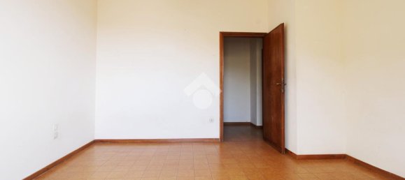3 bedrooms Apartment in Prato, Italy No. 377640 17