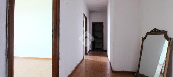 3 bedrooms Apartment in Prato, Italy No. 377640 11
