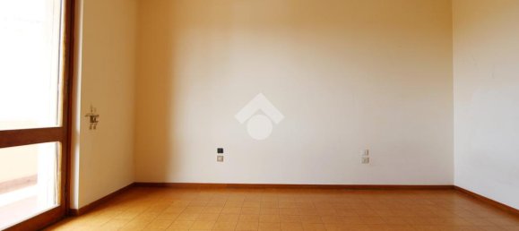 3 bedrooms Apartment in Prato, Italy No. 377640 14