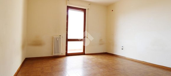 3 bedrooms Apartment in Prato, Italy No. 377640 19