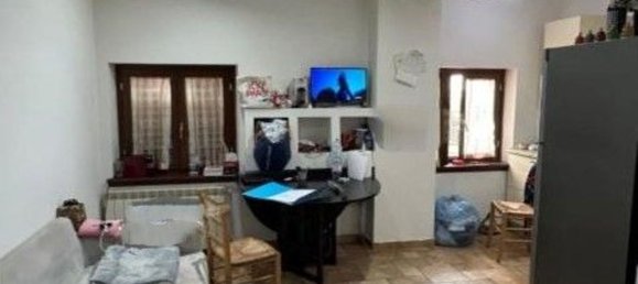 3 rooms Apartment in Monsummano Terme, Italy No. 298892 6