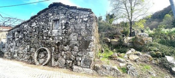 2 bedrooms House in Ponte da Barca, Portugal No. 172467 4