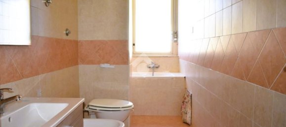 3غرفة شقة في San Lucido, Italy رقم 77947 29