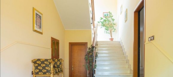 10-Zimmer Haus in Lamezia Terme, Italy, Nr. 256794 4