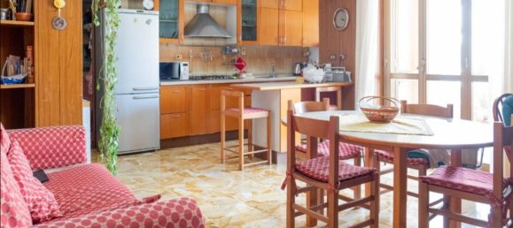 10-Zimmer Haus in Lamezia Terme, Italy, Nr. 256794 9