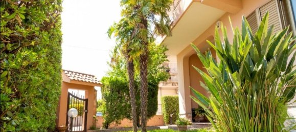 10-Zimmer Haus in Lamezia Terme, Italy, Nr. 256794 3