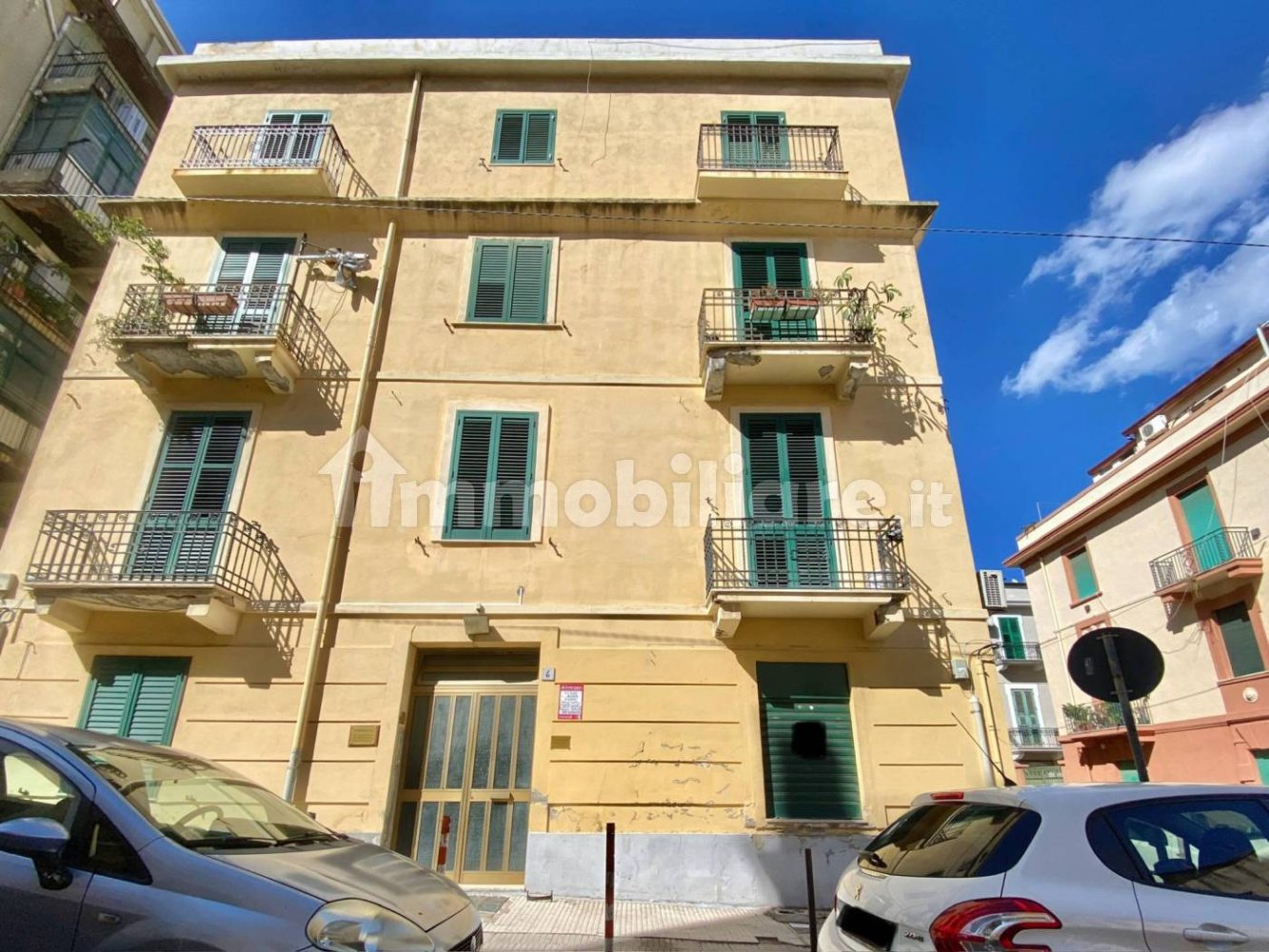 2 bedrooms Apartment in Messina, Italy No. 269583