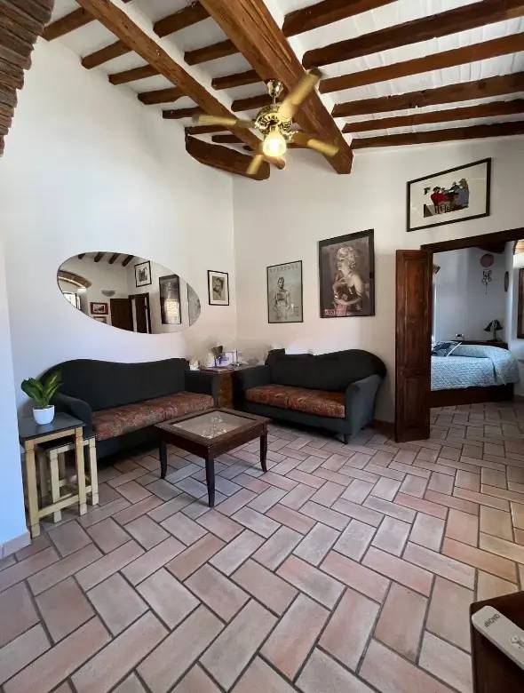 Квартира с 2 комнатами в Ливорно, Италия № 349646