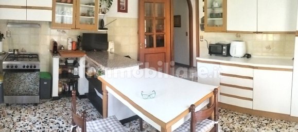 3 Schlafzimmer Villa in Montoggio, Italy, Nr. 329841 7