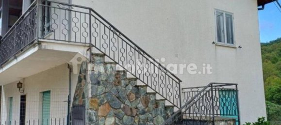 3 Schlafzimmer Villa in Montoggio, Italy, Nr. 329841 18