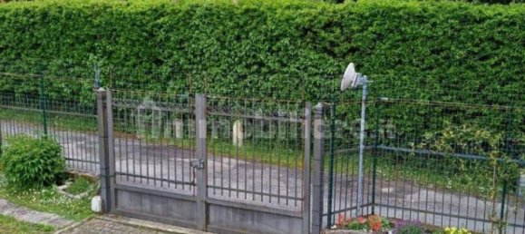 3 Schlafzimmer Villa in Montoggio, Italy, Nr. 329841 16