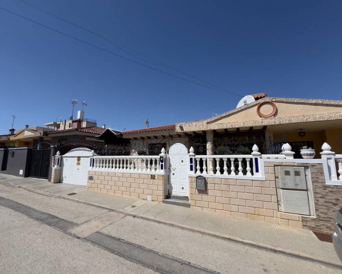 3 bedrooms House in Benijofar, Spain No. 291274