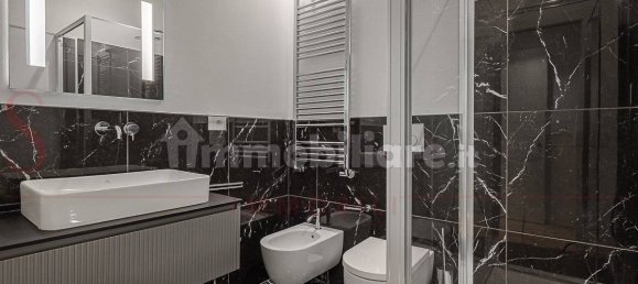 2 bedrooms Apartment in Milan, Italy No. 341838 13