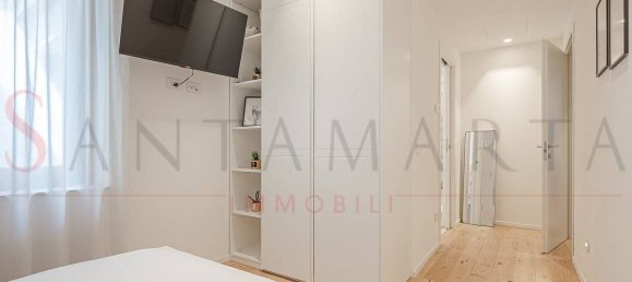 2 bedrooms Apartment in Milan, Italy No. 341838 10