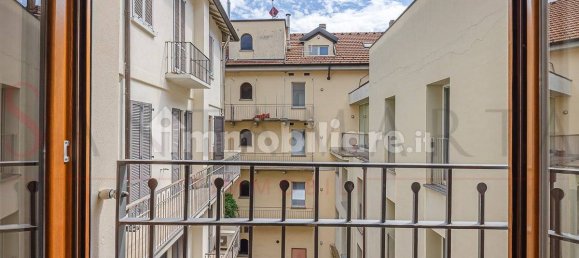 2 bedrooms Apartment in Milan, Italy No. 341838 19