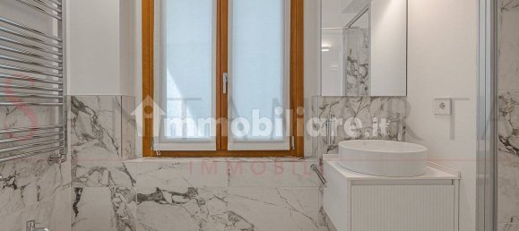 2 bedrooms Apartment in Milan, Italy No. 341838 12
