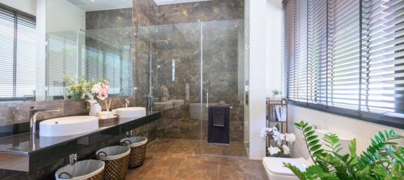 5 bedrooms House in Chiang Mai, Thailand No. 26975 2