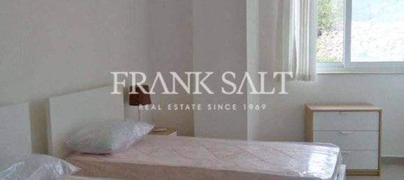 2 bedrooms Apartment in Saint Julian's, Malta No. 7021 4