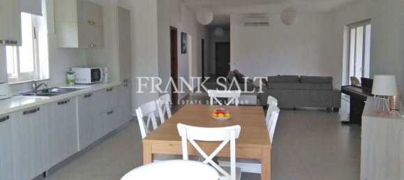 2 bedrooms Apartment in Saint Julian's, Malta No. 7021 16