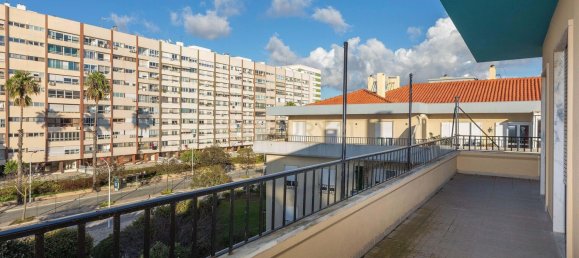 6 bedrooms Apartment in Oeiras, Portugal No. 123295 3