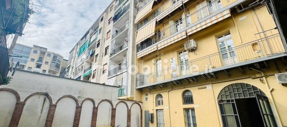 Офис с 2 комнатами в Турин, Италия № 115052 27