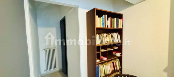 Офис с 2 комнатами в Турин, Италия № 115052 14