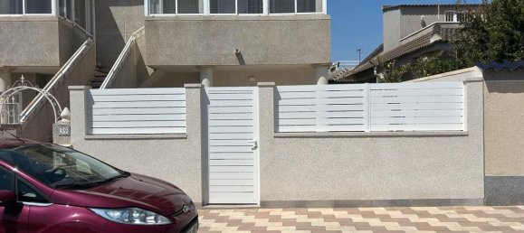 2 chambres Appartement à Torrevieja, Spain No. 179602 5