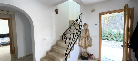 6 bedrooms Villa in Estepona, Spain No. 49097 8