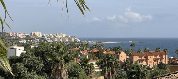 6 bedrooms Villa in Estepona, Spain No. 49097 41