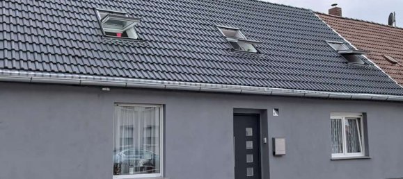 4 rooms House in Salzlandkreis, Germany No. 273176 3