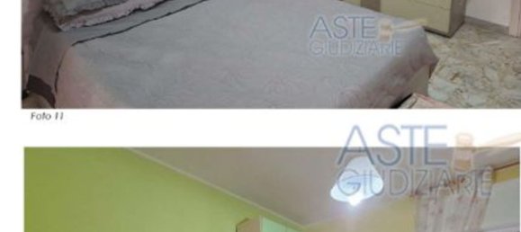 Apartamento de 4 dormitorios en Taranto, Italy No. 318107 11