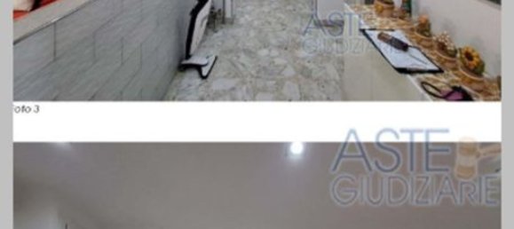 Apartamento de 4 dormitorios en Taranto, Italy No. 318107 19