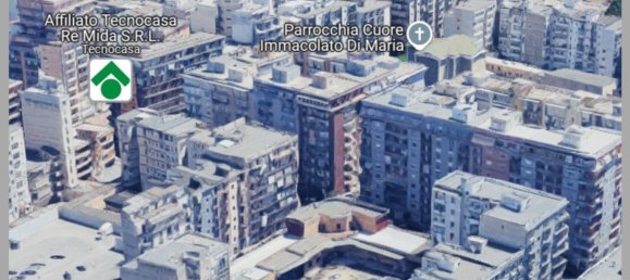 Apartamento de 4 dormitorios en Taranto, Italy No. 318107 23