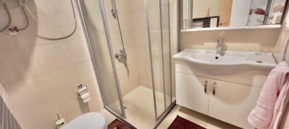 Квартира с 2 комнатами в Кестель, Турция № 19531 6