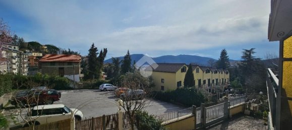 Квартира с 2 комнатами в Фьюджи, Италия № 201453 17