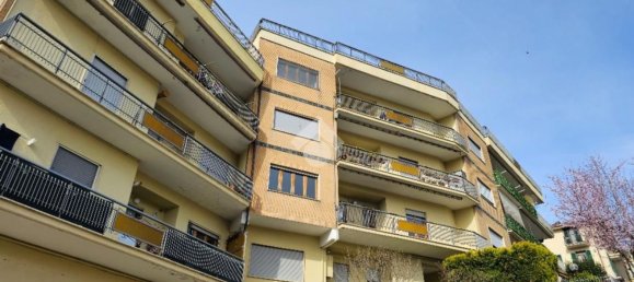 Квартира с 2 комнатами в Фьюджи, Италия № 201453 3