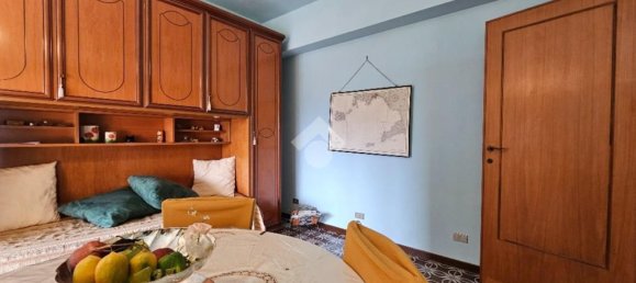 Квартира с 2 комнатами в Фьюджи, Италия № 201453 8