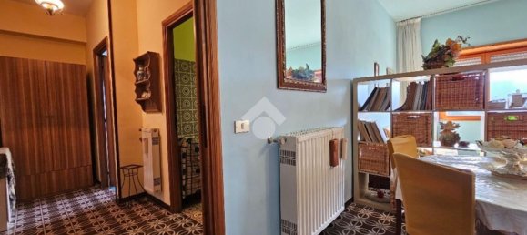 Квартира с 2 комнатами в Фьюджи, Италия № 201453 10