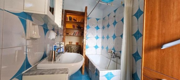 Квартира с 2 комнатами в Фьюджи, Италия № 201453 13