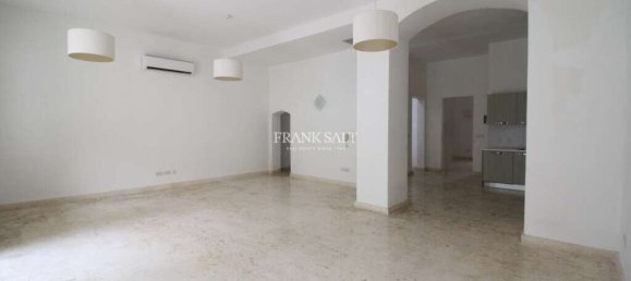 4 Schlafzimmer Stadthaus in Saint Julian's, Malta, Nr. 6979 18